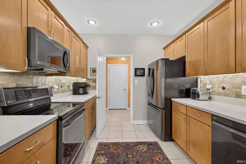 Kitchen - 962 S Baldwin Dr, Bloomington, IN 47401 photo 3 of 3