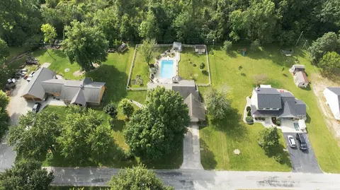 View/Area - 2598 E Maple Dr, Bluffton, IN 46714 photo 1 of 5