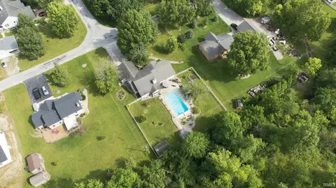 View/Area - 2598 E Maple Dr, Bluffton, IN 46714 photo 4 of 5