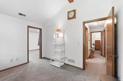 Entry Way - 2598 E Maple Dr, Bluffton, IN 46714 photo 1 of 2