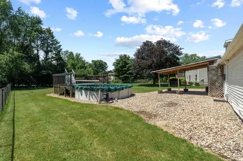 Exterior - 14666 Mill Valley Ln, Granger, IN 46530 photo 10 of 12