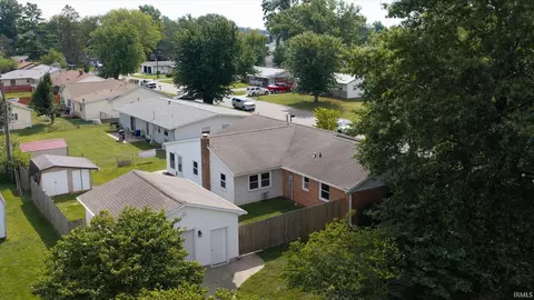 View/Area - 4154 W Daniel Ave, Bloomington, IN 47403 photo 4 of 6
