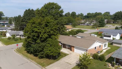View/Area - 4154 W Daniel Ave, Bloomington, IN 47403 photo 2 of 6