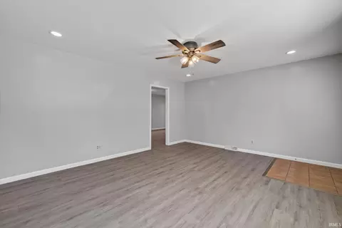 Living - 4154 W Daniel Ave, Bloomington, IN 47403 photo 3 of 7