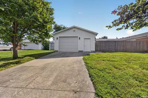 Exterior - 4154 W Daniel Ave, Bloomington, IN 47403 photo 3 of 7