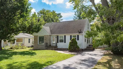 1005 Lindberg Rd, West Lafayette, IN 47906