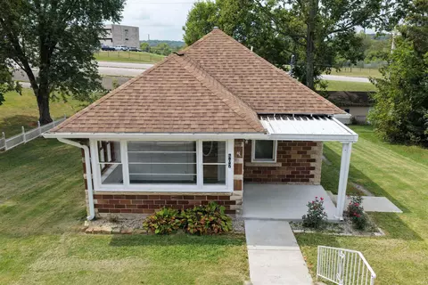 Exterior - 807 Walnut St, Oolitic, IN 47451 photo 4 of 10