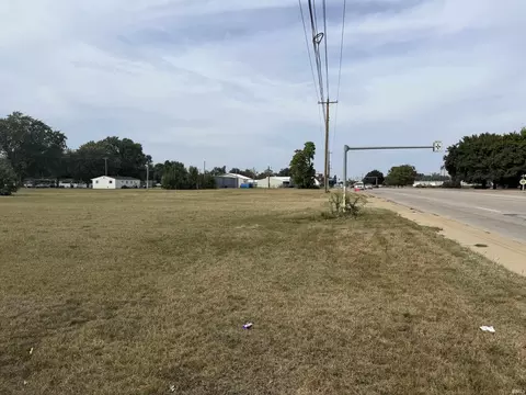 2743 S Nappanee St, Elkhart, IN 46517