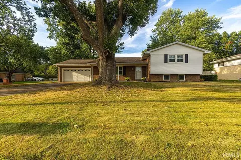 3700 Herndon Dr, Evansville, IN 47715