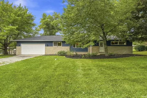 11307 Gongwer Dr, Fort Wayne, IN 46845