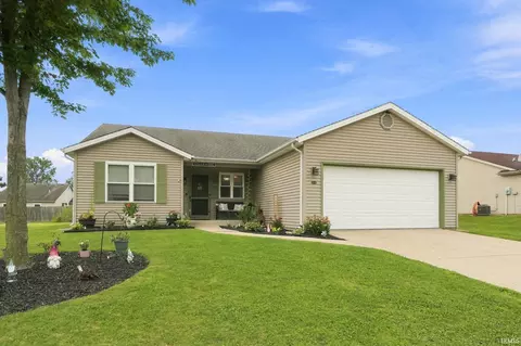 509 Kathryns Ct, Kendallville, IN 46755