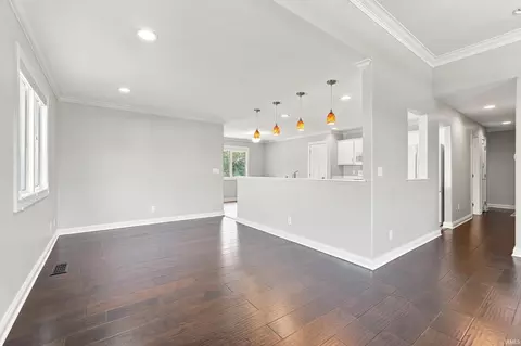 Living - 2829 Hedgerow Pass, Fort Wayne, IN 46804 photo 5 of 5