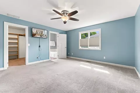 Bedroom - 2829 Hedgerow Pass, Fort Wayne, IN 46804 photo 6 of 10