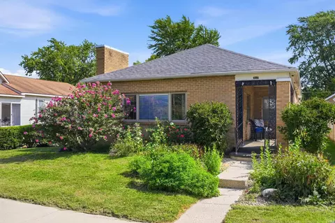 317 N Main St, Parker City, IN 47368