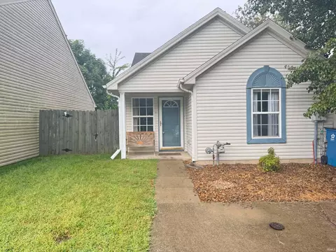 9808 Cayes Dr, Evansville, IN 47725