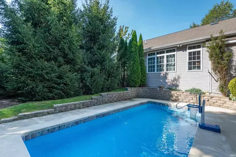 Exterior - 4739 E Donington Dr, Bloomington, IN 47401 photo 9 of 10