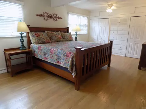 Bedroom - 3400 Wood St, Elkhart, IN 46516 photo 1 of 4
