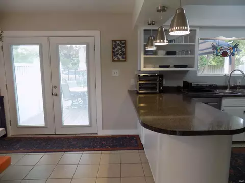 Kitchen - 3400 Wood St, Elkhart, IN 46516 photo 2 of 6