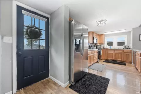 Entry Way - 230 W Maple St, Waterloo, IN 46793 photo 5 of 7
