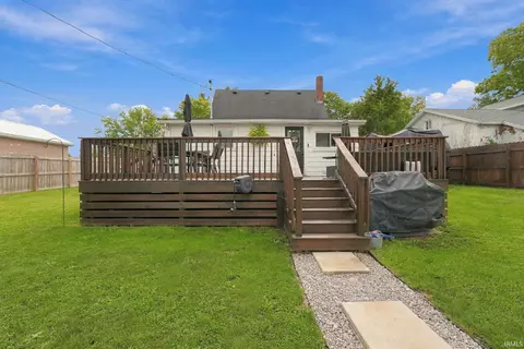 Exterior - 230 W Maple St, Waterloo, IN 46793 photo 5 of 11