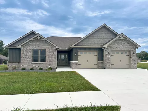 9404 W Premier Dr, Yorktown, IN 47396