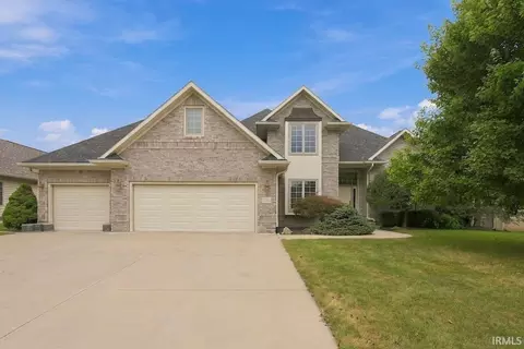 109 Jade Dr, Yorktown, IN 47396
