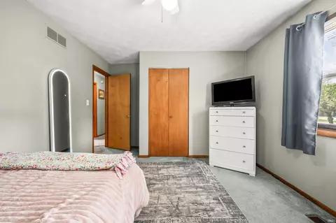 Bedroom - 53261 Spring Ct, Granger, IN 46530 photo 4 of 4