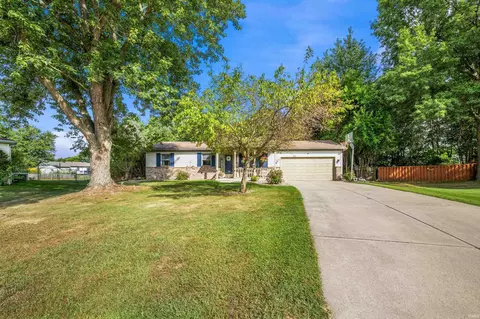 Exterior - 53261 Spring Ct, Granger, IN 46530 photo 2 of 18