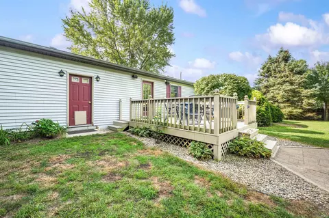 Exterior - 53261 Spring Ct, Granger, IN 46530 photo 10 of 18