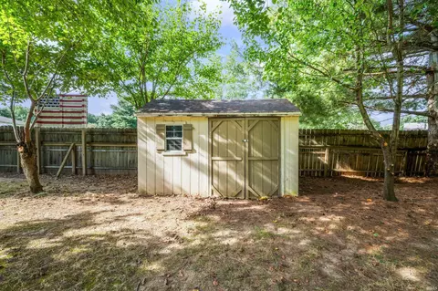 Exterior - 53261 Spring Ct, Granger, IN 46530 photo 17 of 18