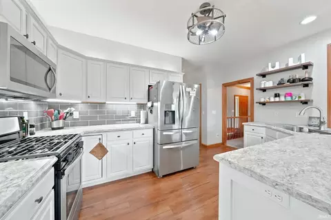 Kitchen - 16134 Thunderbird Rd, Huntertown, IN 46748 photo 3 of 3