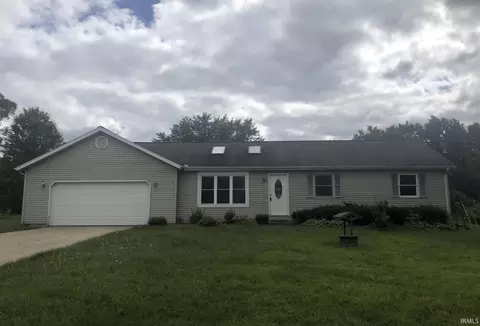 24320 Lynn Dr, Elkhart, IN 46517