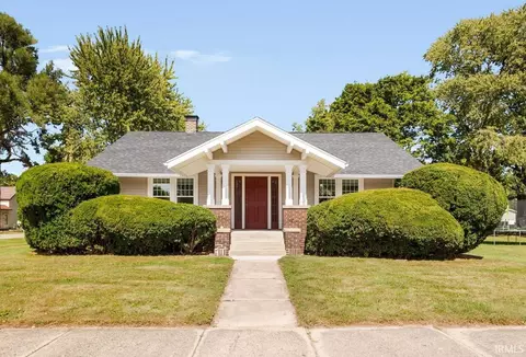 211 W Catherine St, Milford, IN 46542