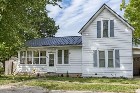 305 N West St, Milford, IN 46542