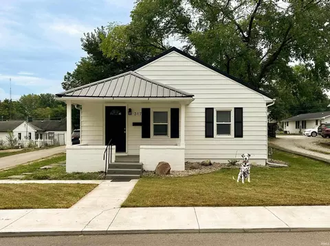 317 W Smith St, Warsaw, IN 46580