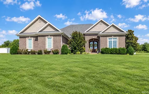 2918 Lenox Dr, Evansville, IN 47725