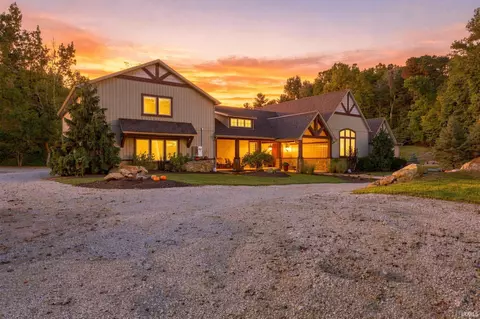 1644 Hunsaker Rd, Boonville, IN 47601