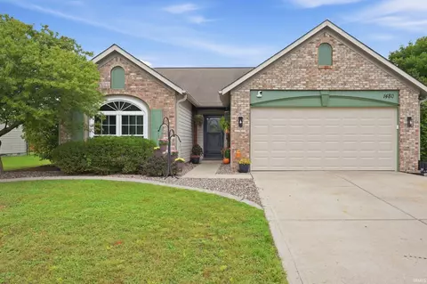 1480 Hedge Ct, Greenfield, IN 46140