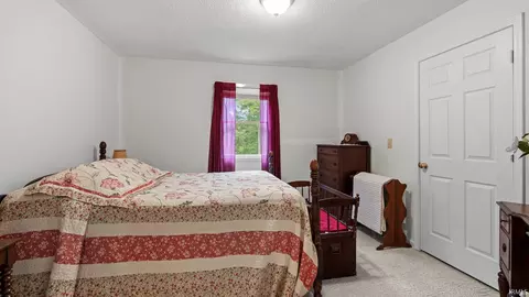 Bedroom - 1672 Blue Spring Caverns Rd, Bedford, IN 47421 photo 5 of 5