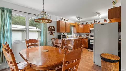 Dining - 1672 Blue Spring Caverns Rd, Bedford, IN 47421 photo 1 of 5
