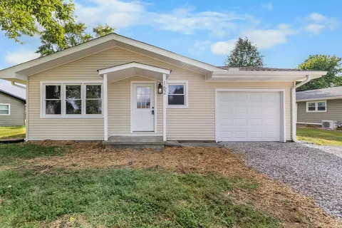 162 N East St, Crothersville, IN 47229