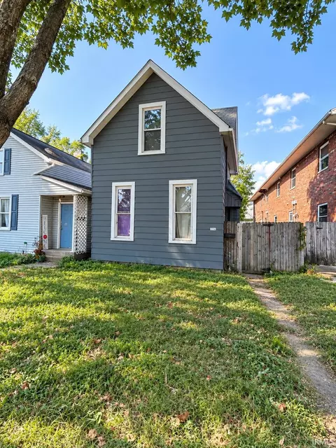 216 E Maryland St, Evansville, IN 47711