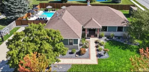 10410 Lone Eagle Way, Fort Wayne, IN 46845