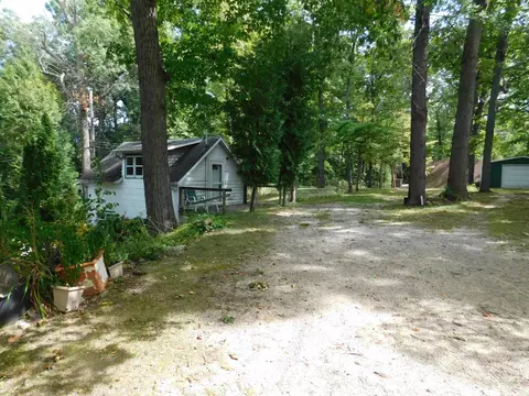 9475 E Promontory Point Dr, Syracuse, IN 46567 photo 28