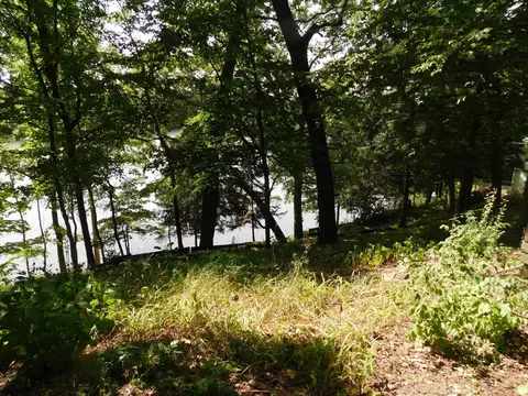 9475 E Promontory Point Dr, Syracuse, IN 46567 photo 11