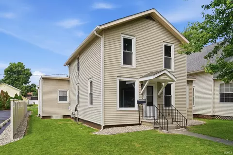 314 S Line St, Columbia City, IN 46725
