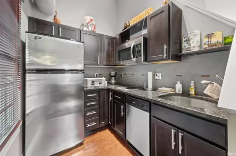Kitchen - 201 E Franklin St, Delphi, IN 46923 photo 3 of 3