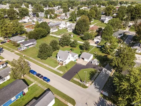 View/Area - 526 E Walnut St, Greentown, IN 46936 photo 3 of 4