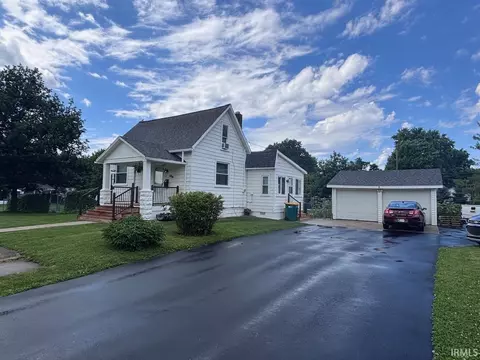 Exterior - 526 E Walnut St, Greentown, IN 46936 photo 2 of 6