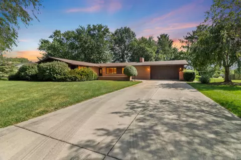 604 N 3rd St, Gas City, IN 46933